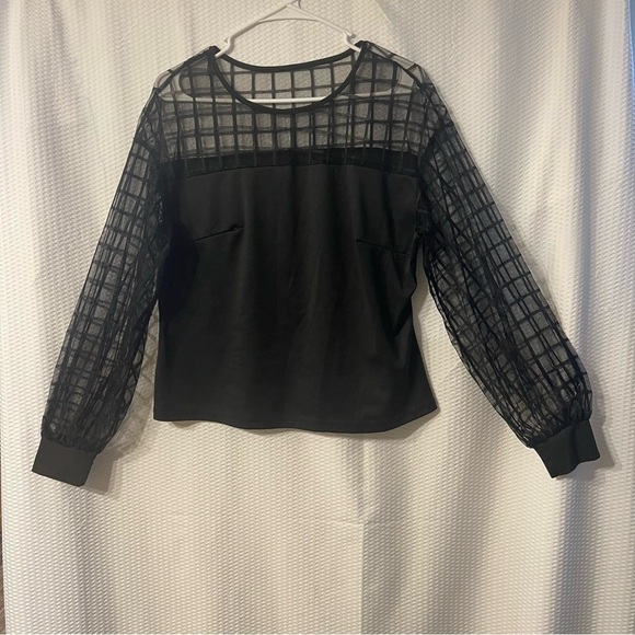 SHEIN Tops - SHEIN 1XL Long See Through Sleeve Shirt